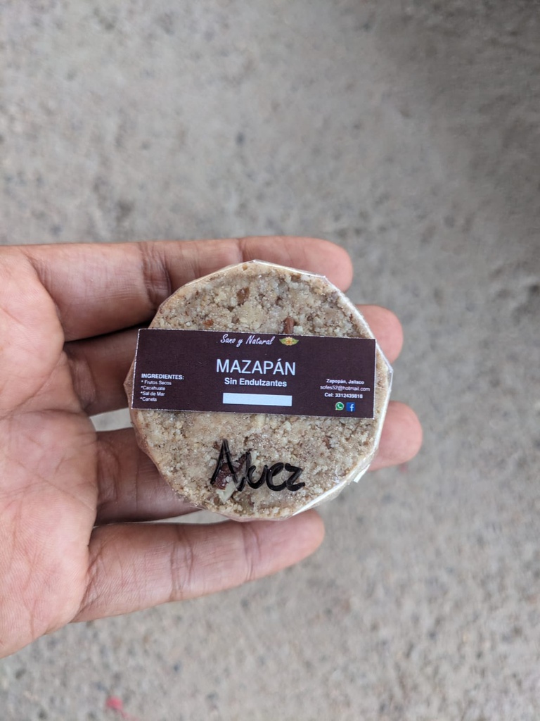 Mazapan tradiciona con nuez 