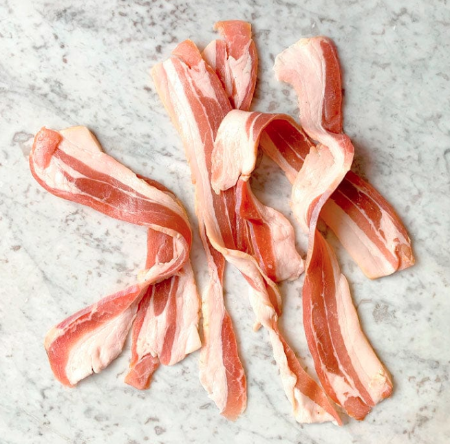 Tocino de cerdo rebanado lonjas delgadas (250gr / 0.55lbs) - Indomitus