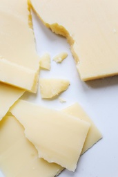 Manchego ahumado de cabra  (250 gr / 0.55lbs)