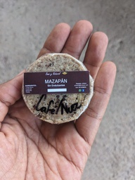 Mazapan tradiciona con café con nuez