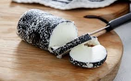 Rollo ceniza - Queso de cabra (250 gr / 0.55lbs)